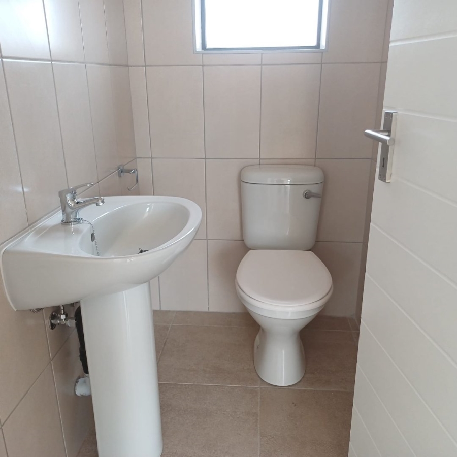 3 Bedroom Property for Sale in Bloemspruit Free State